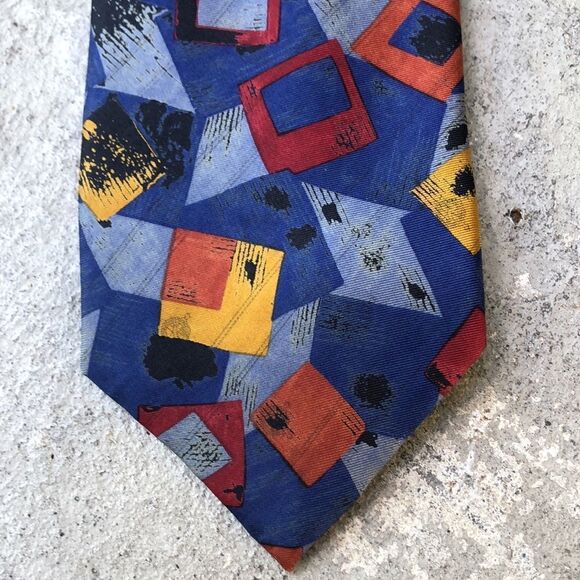 Vintage Fendi tie - Picture 2 of 6